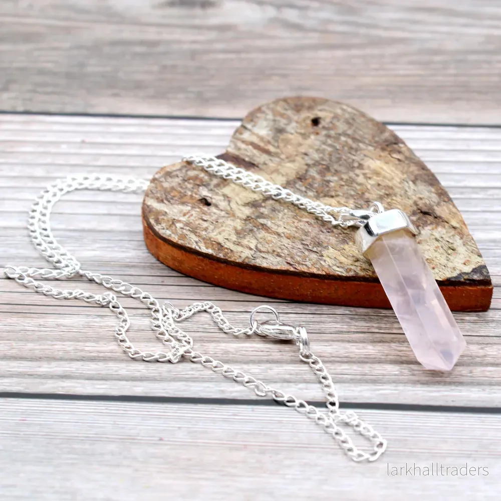 Halsband med rosenkvarts – polerad kristallspets - Bild 2