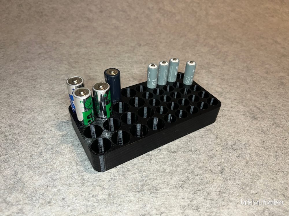 Batteristand för AA och AAA - Bild 3