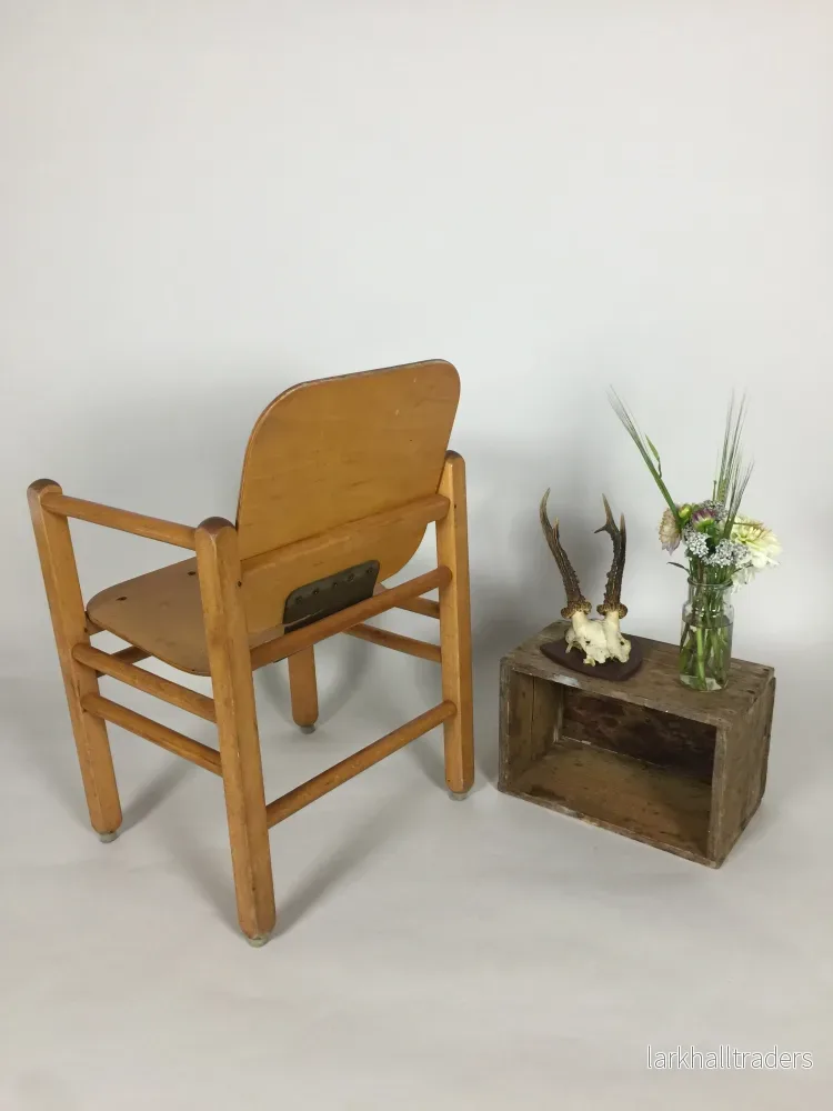 Vacker tysk barnstol designad av Hans Brockhage - Bild 3