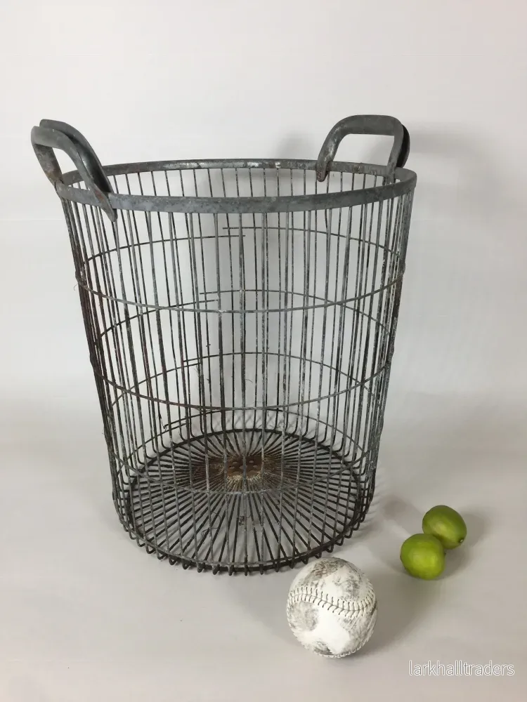 Rå potatiskorg med läcker patina