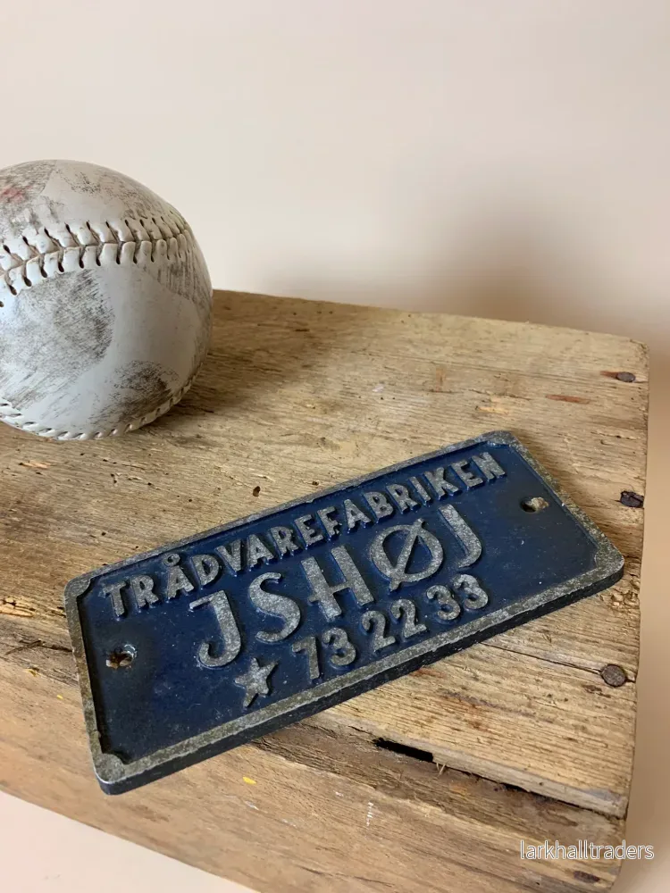 Skild från trådvarufabriken Ishøj - Bild 2