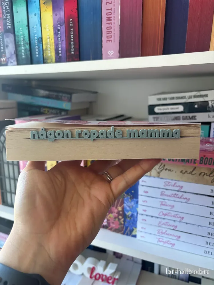 Bokmärke med sidotext – Någon ropade mamma Bokmärke med sidotext – Någon ropade mamma