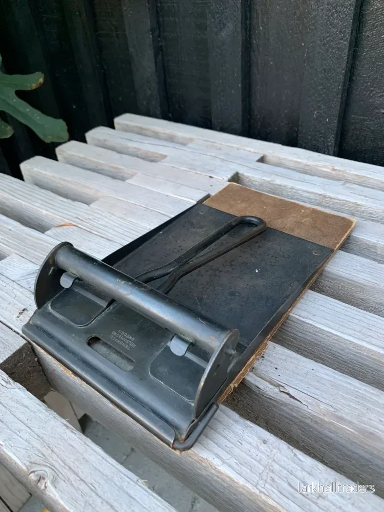 Rolig gammal hålslagare